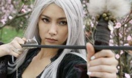 白发魔女在线观看,绝世容颜，情仇交织的江湖传奇